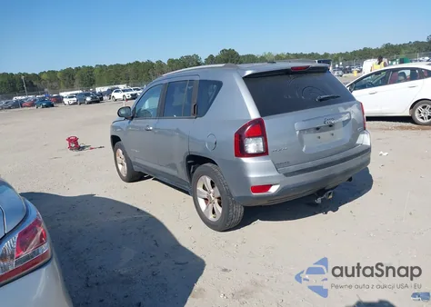 2016 Jeep Compass Latitude из США, поврежденный, VIN 1C4NJDEB0GD782744